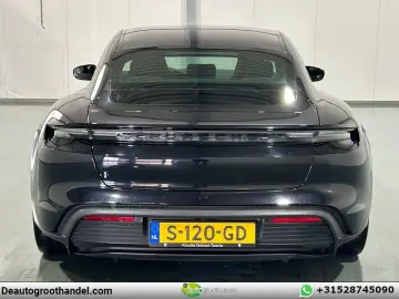 PORSCHE Taycan Performance Plus 93 kWh voll-ausstattung