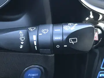 TOYOTA AURIS Touring Sports Business