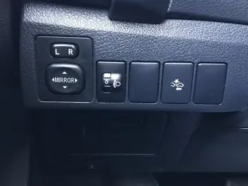 TOYOTA AURIS Touring Sports Business