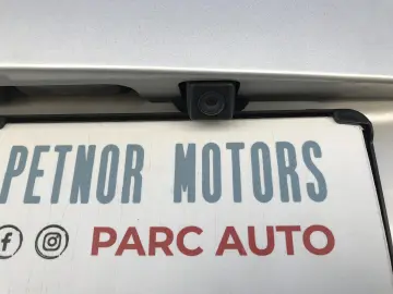 TOYOTA AURIS Touring Sports Business