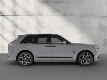 Rolls-Royce Cullinan Series II Black Badge 2026