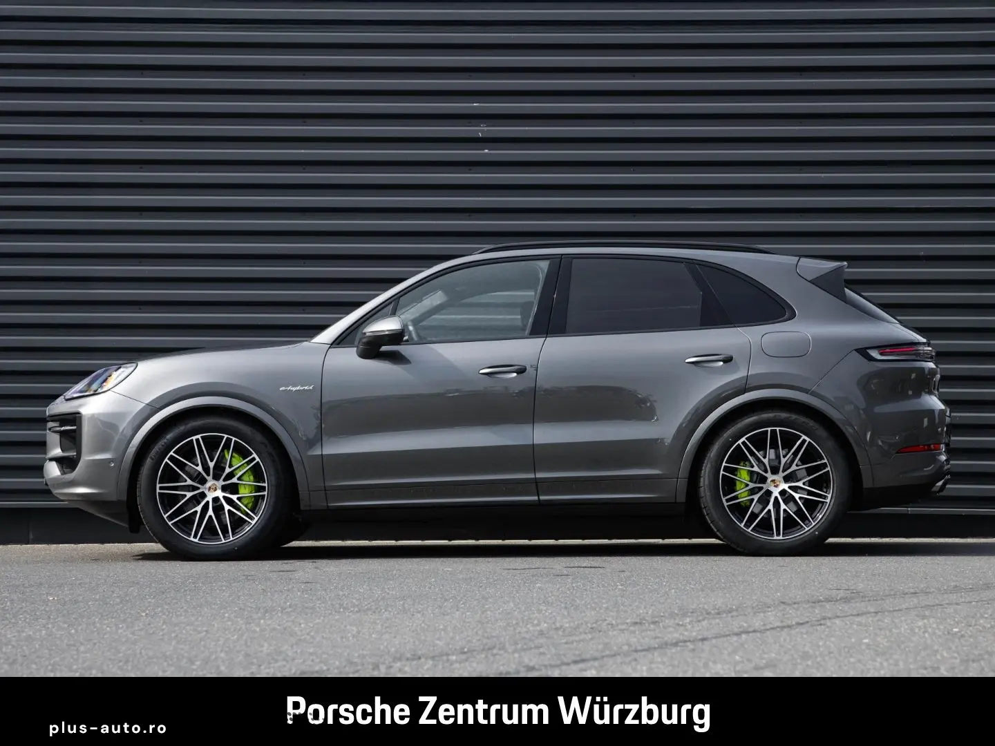 PORSCHE Cayenne E-Hybrid Sportabgas HD-Matrix PASM BOSE