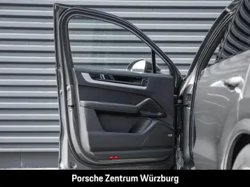 PORSCHE Cayenne E-Hybrid Sportabgas HD-Matrix PASM BOSE