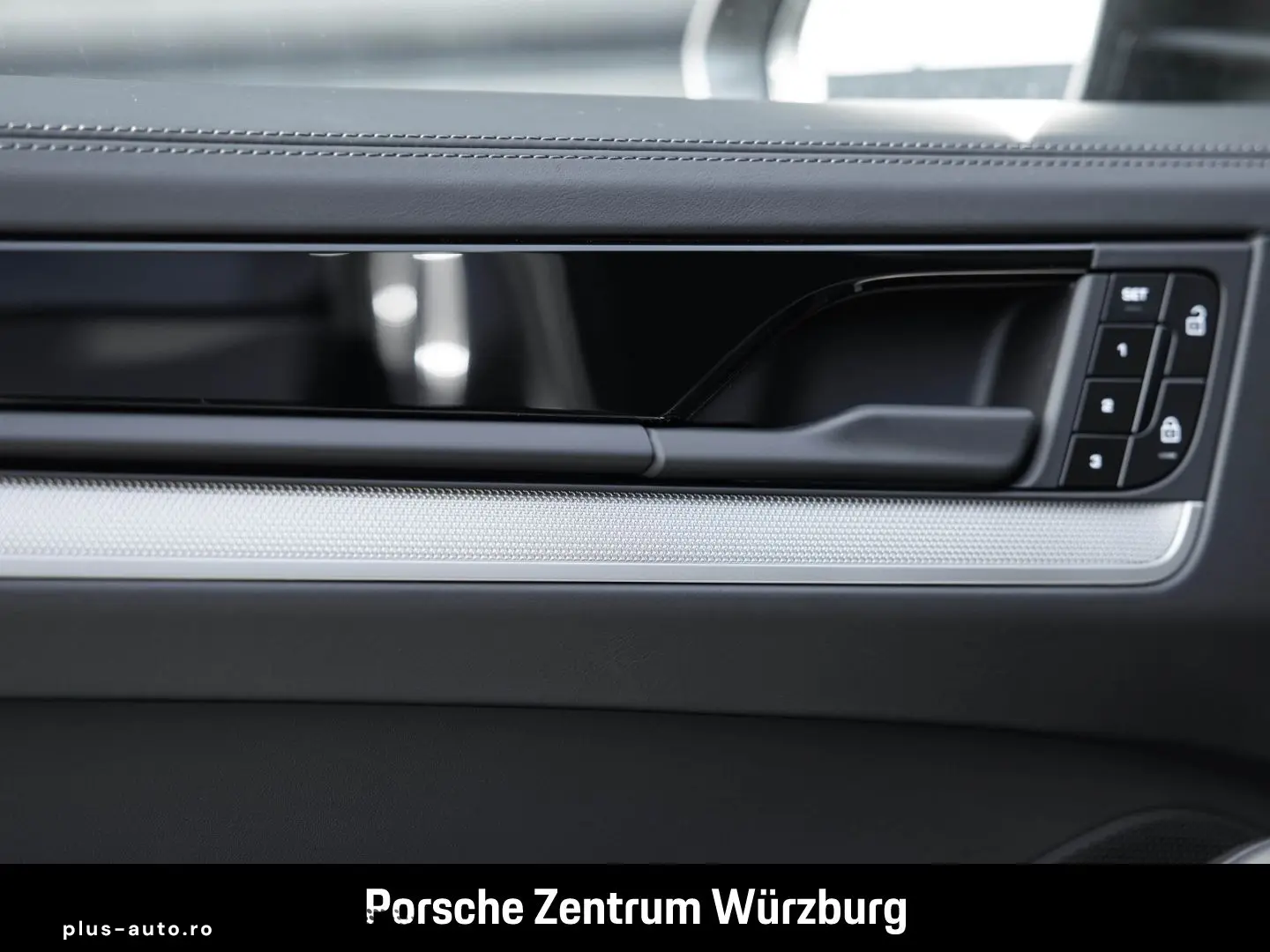 PORSCHE Cayenne E-Hybrid Sportabgas HD-Matrix PASM BOSE