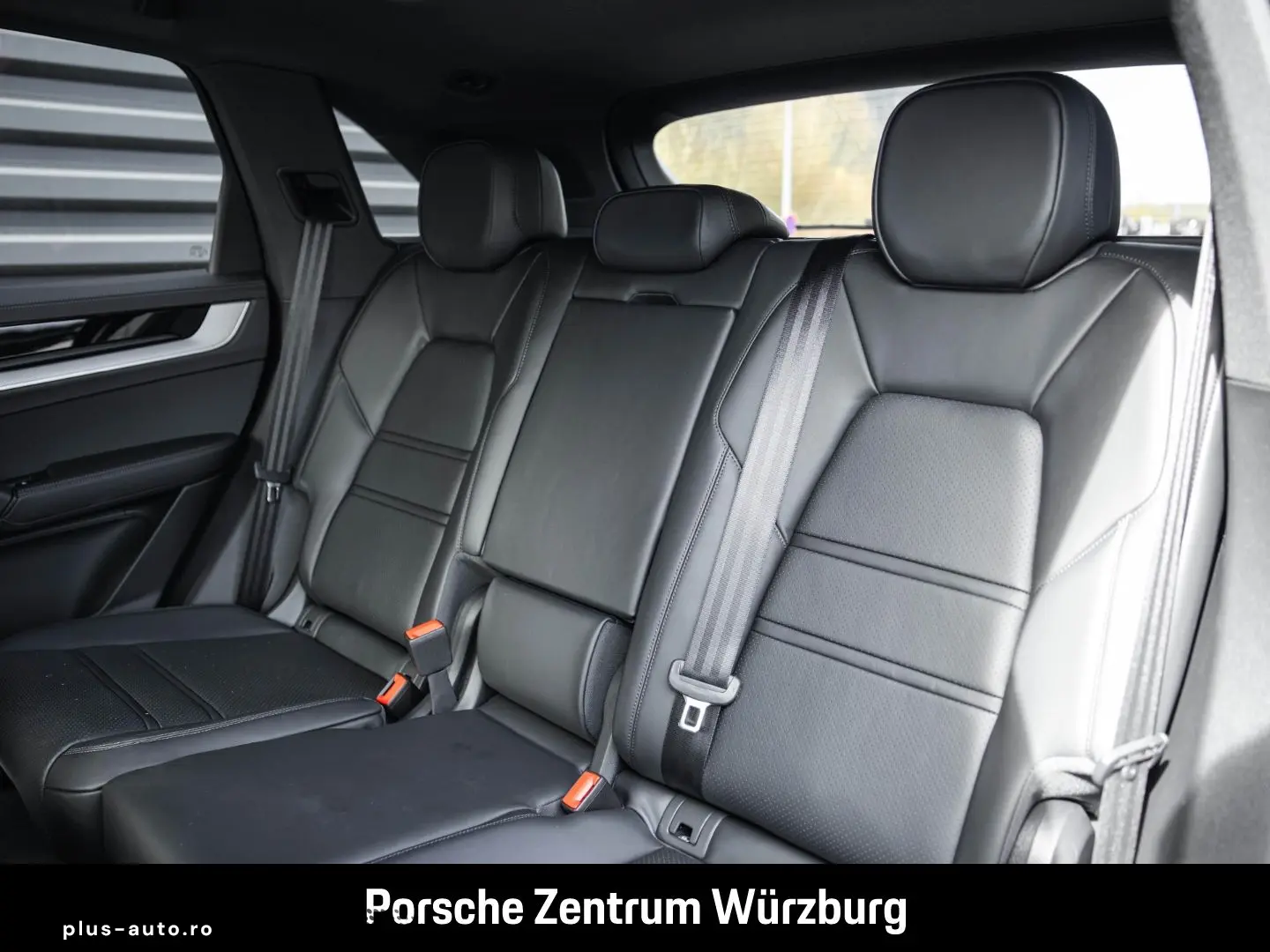 PORSCHE Cayenne E-Hybrid Sportabgas HD-Matrix PASM BOSE