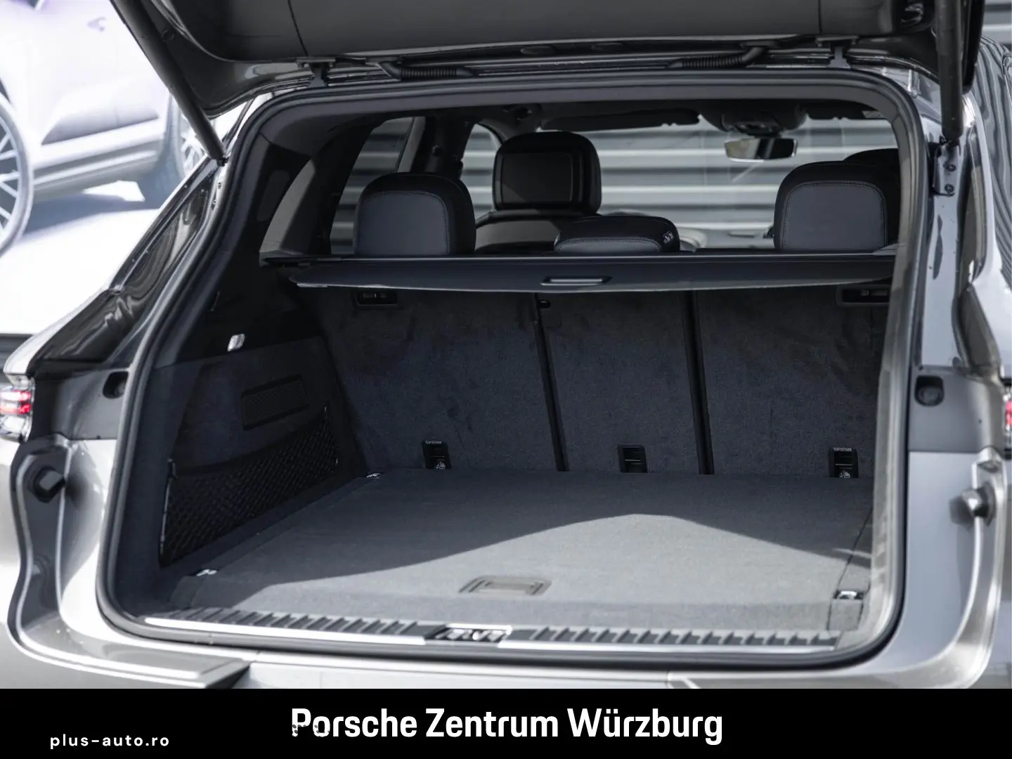 PORSCHE Cayenne E-Hybrid Sportabgas HD-Matrix PASM BOSE