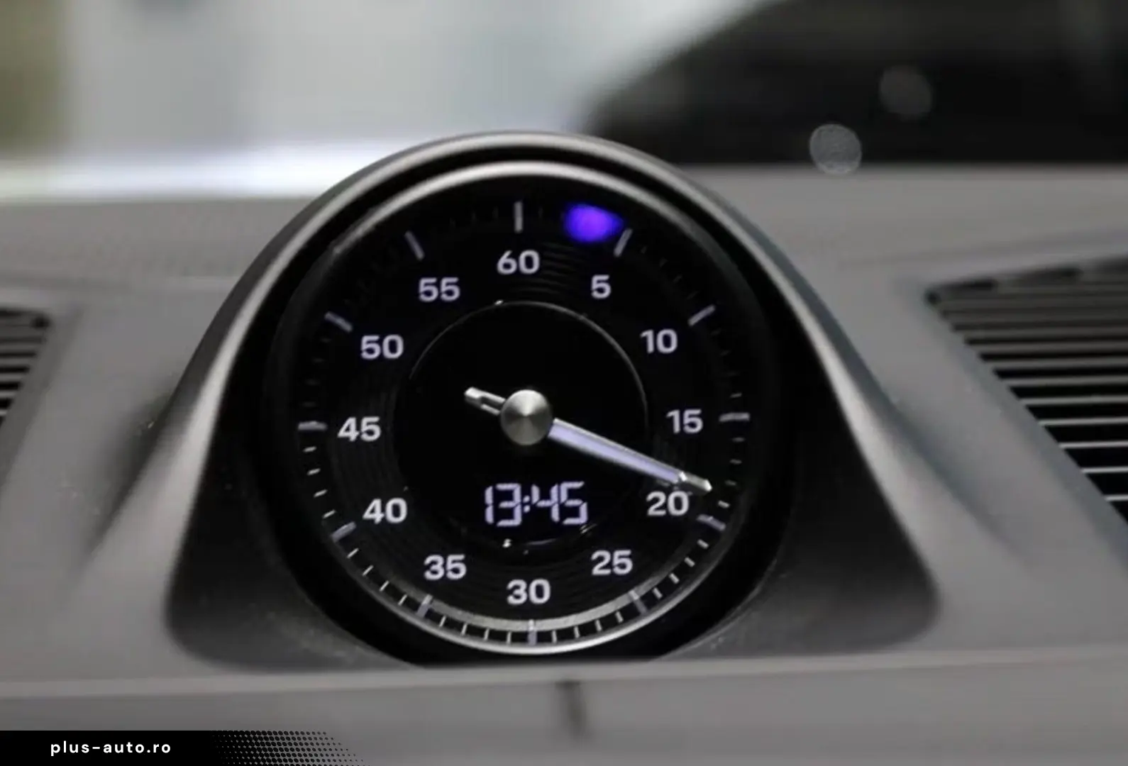 PORSCHE Cayenne Coupe E-Hybrid