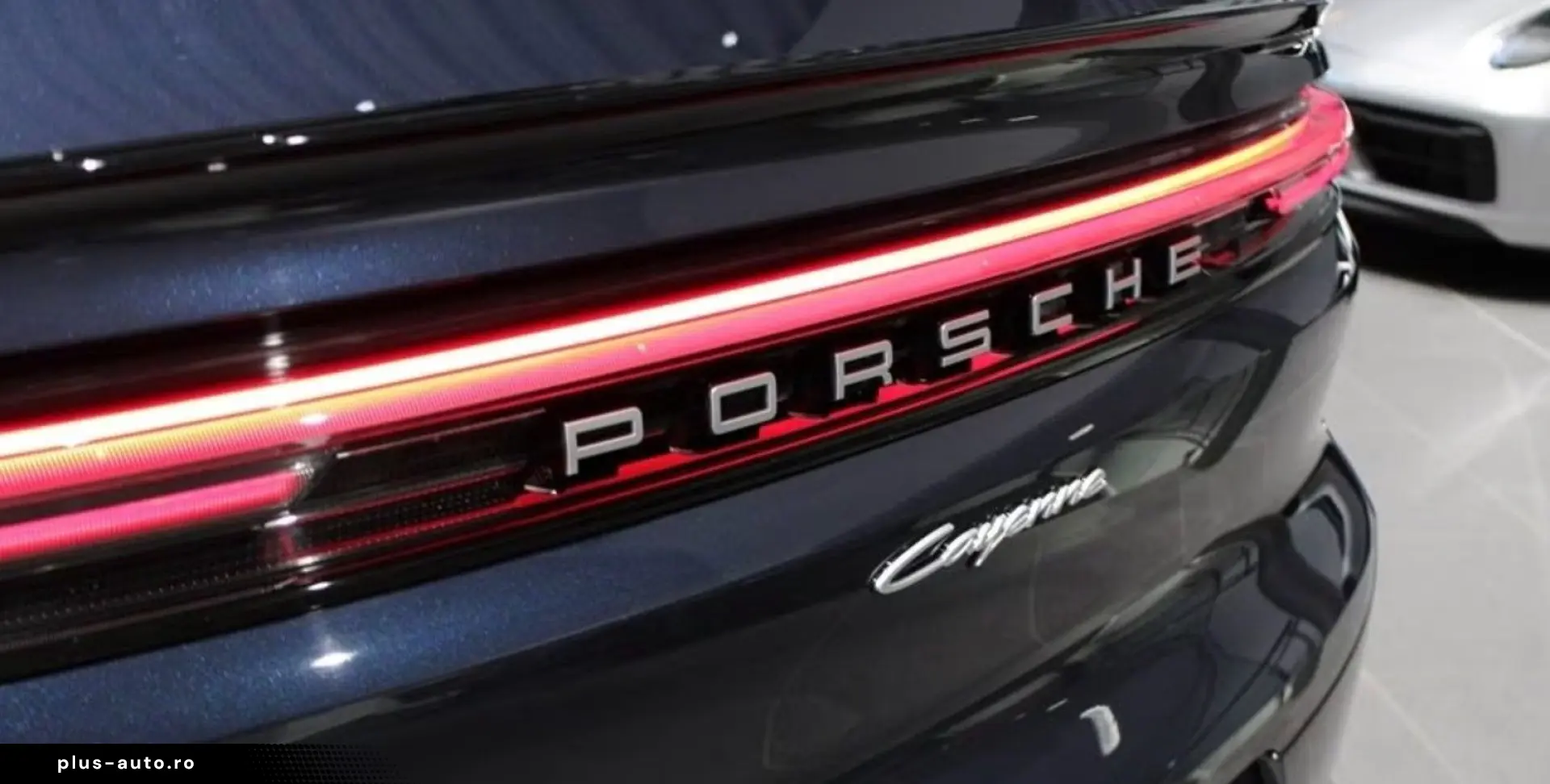 PORSCHE Cayenne Coupe E-Hybrid