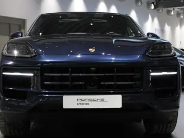 PORSCHE Cayenne Coupe E-Hybrid