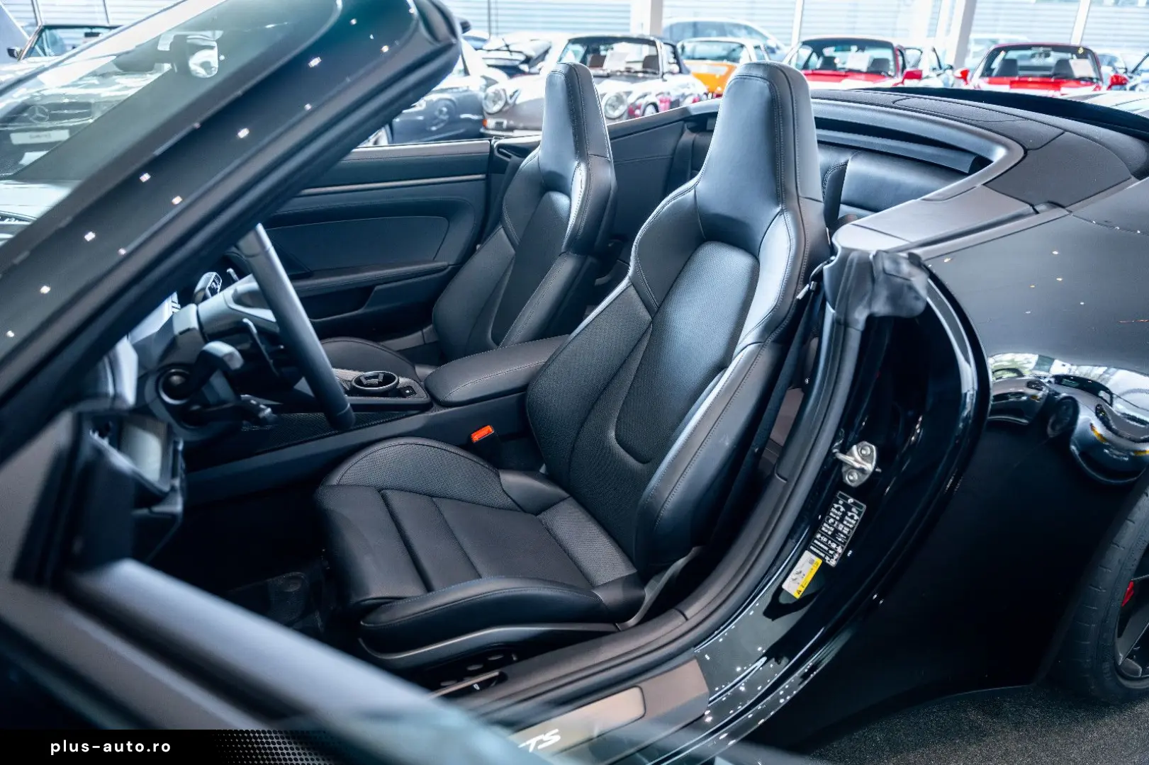 PORSCHE 911 Carrera 4 GTS Cabriolet VAT Lift Bose