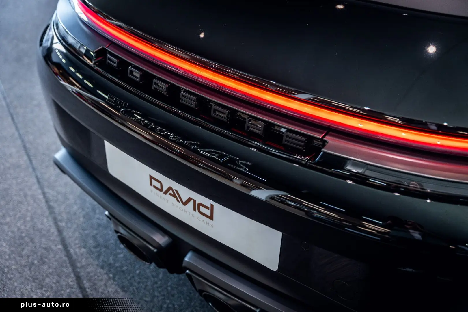 PORSCHE 911 Carrera 4 GTS Cabriolet VAT Lift Bose