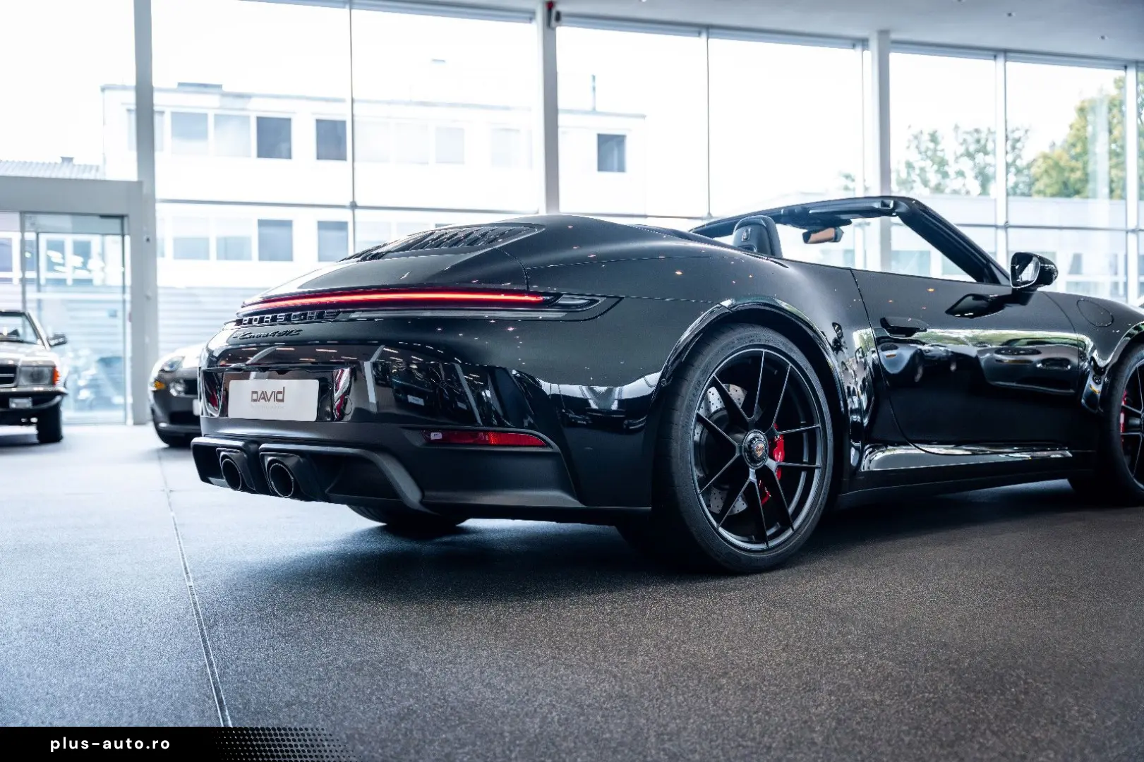 PORSCHE 911 Carrera 4 GTS Cabriolet VAT Lift Bose