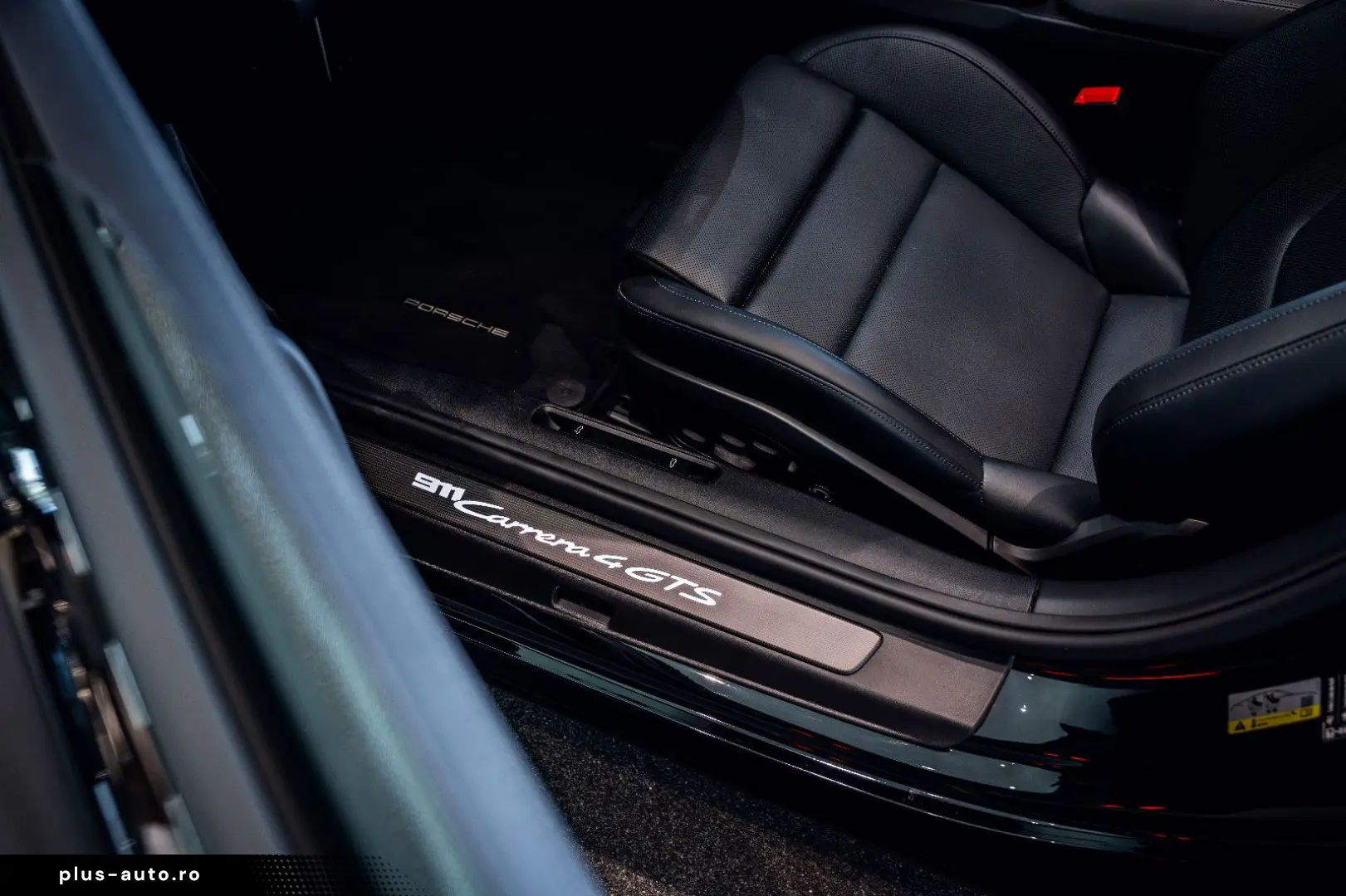 PORSCHE 911 Carrera 4 GTS Cabriolet VAT Lift Bose
