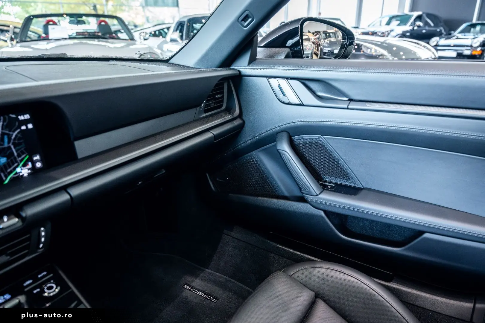 PORSCHE 911 Carrera 4 GTS Cabriolet VAT Lift Bose