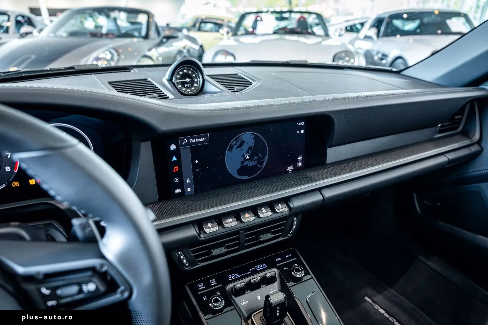 PORSCHE 911 Carrera 4 GTS Cabriolet VAT Lift Bose