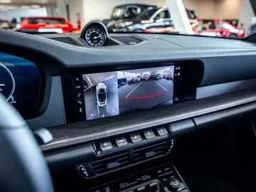 PORSCHE 911 Carrera 4 GTS Cabriolet VAT Lift Bose