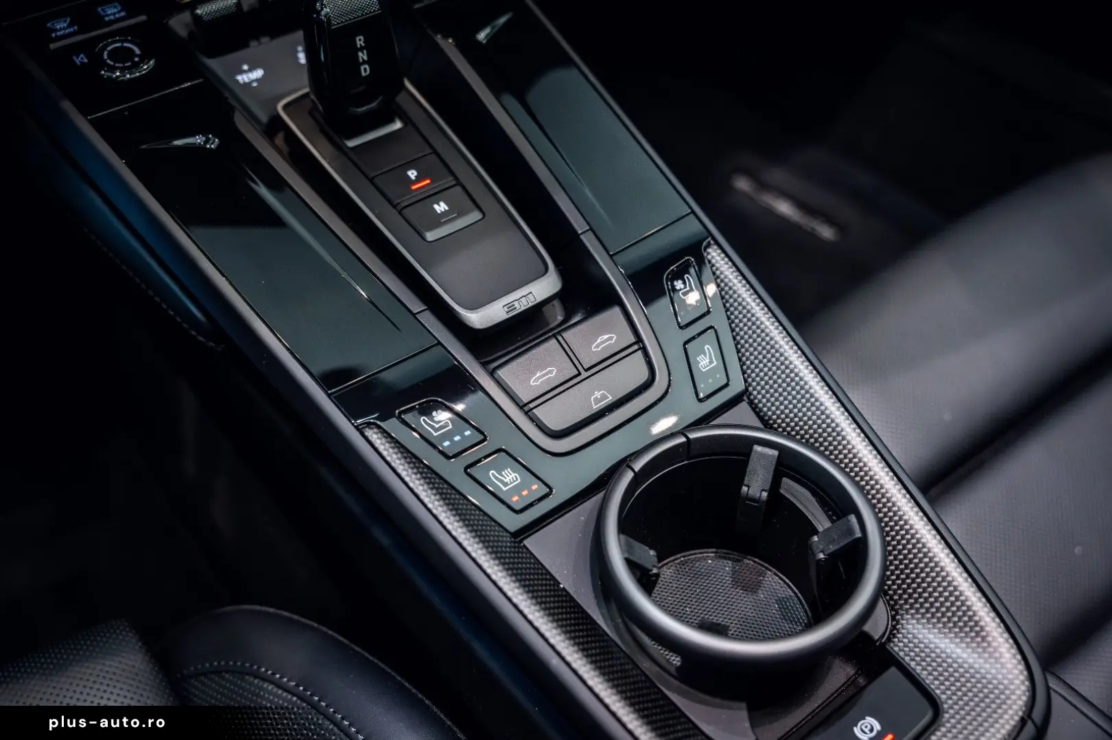 PORSCHE 911 Carrera 4 GTS Cabriolet VAT Lift Bose