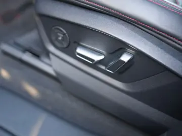 AUDI RS Q8 4.0 TFSI quattro CARBON EXCLUSIVE NIGHTVIS