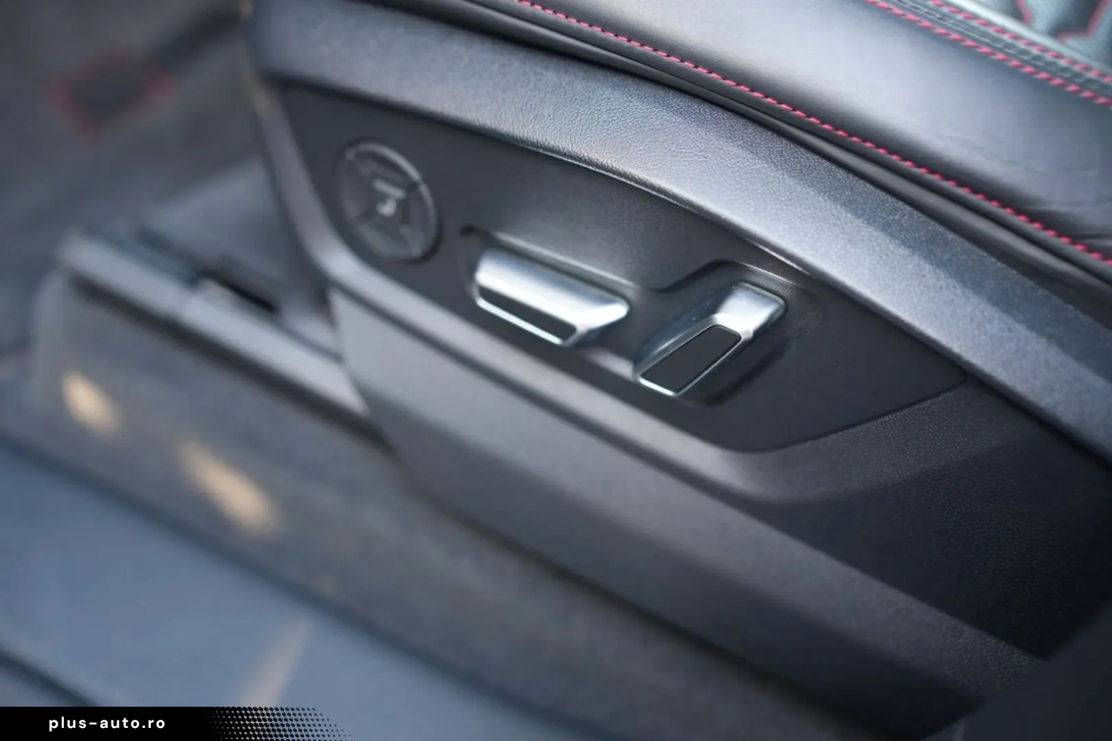 AUDI RS Q8 4.0 TFSI quattro CARBON EXCLUSIVE NIGHTVIS