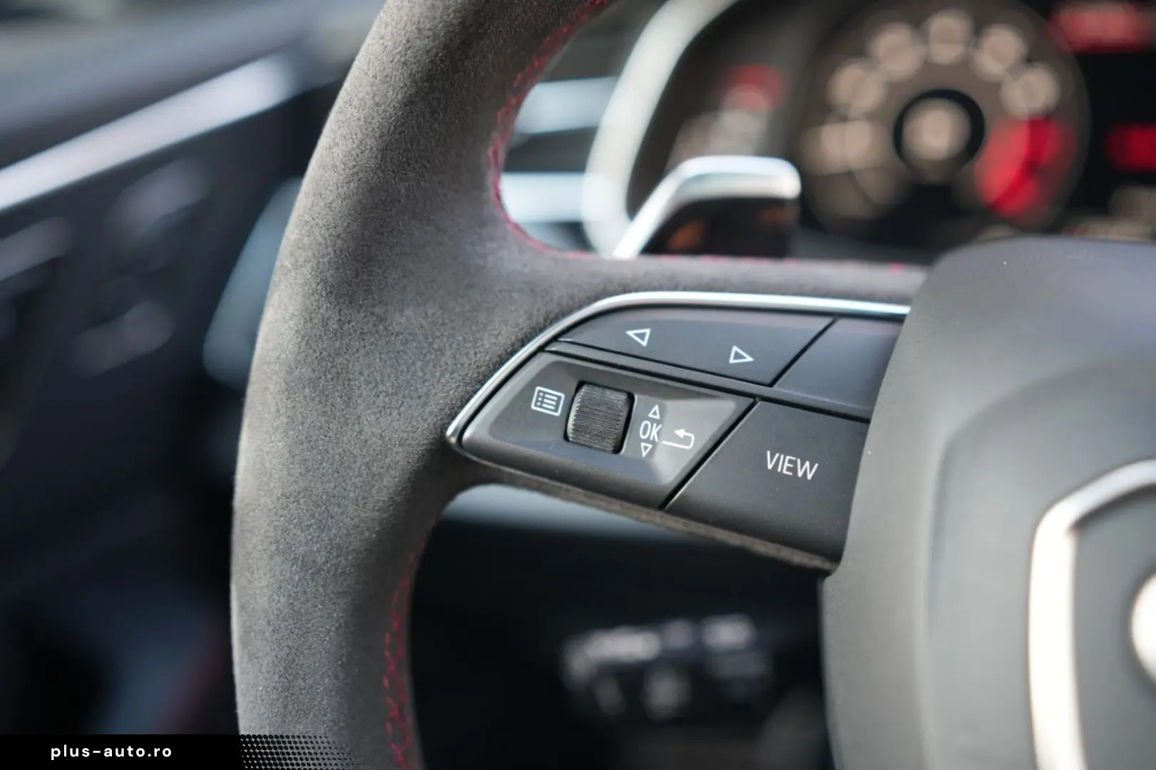 AUDI RS Q8 4.0 TFSI quattro CARBON EXCLUSIVE NIGHTVIS