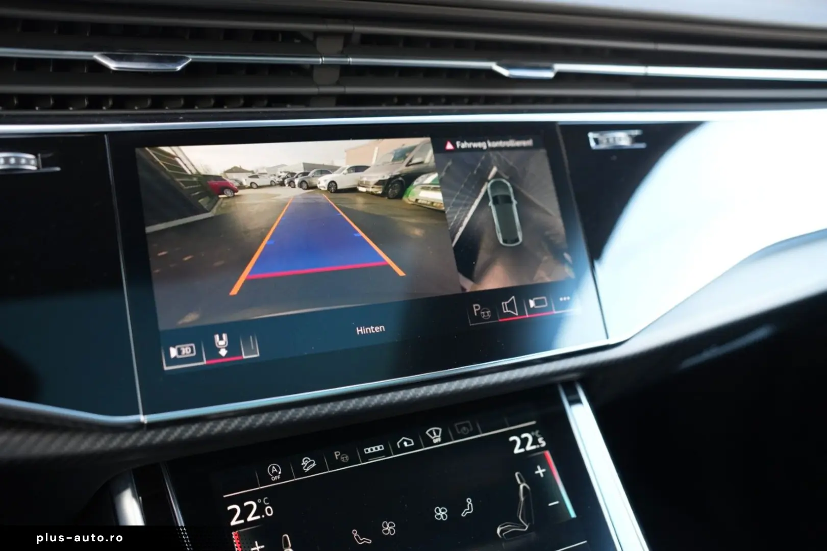 AUDI RS Q8 4.0 TFSI quattro CARBON EXCLUSIVE NIGHTVIS