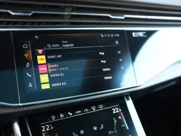 AUDI RS Q8 4.0 TFSI quattro CARBON EXCLUSIVE NIGHTVIS