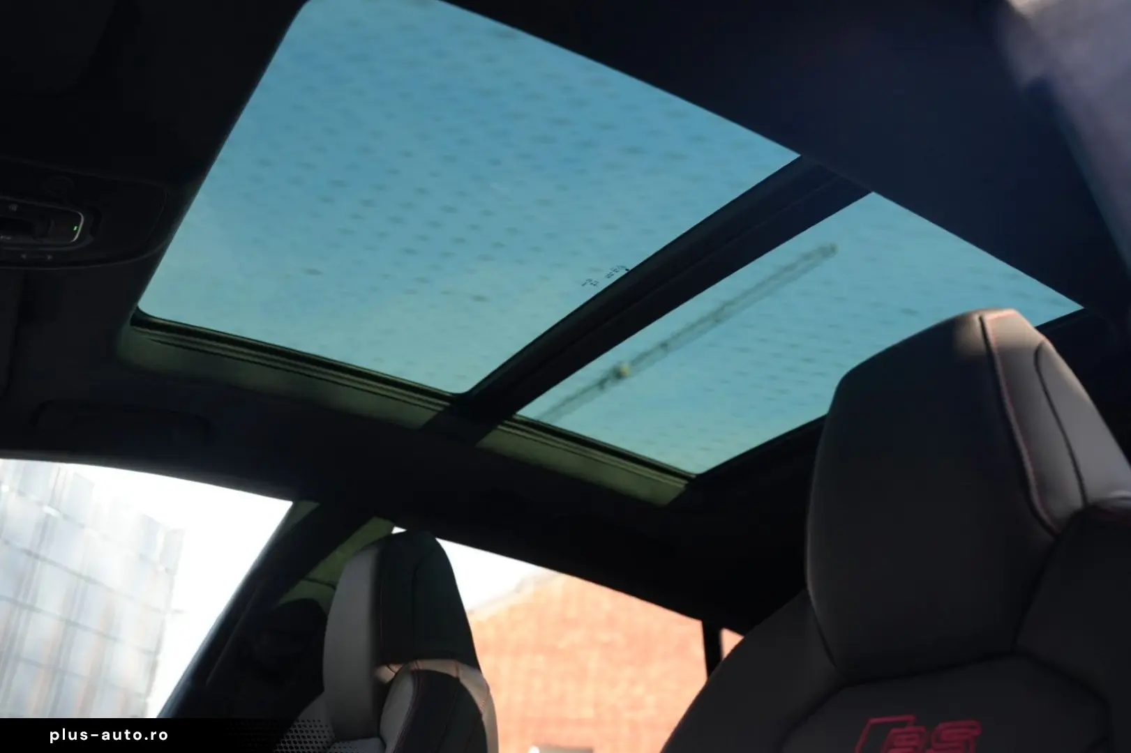 AUDI RS Q8 4.0 TFSI quattro CARBON EXCLUSIVE NIGHTVIS