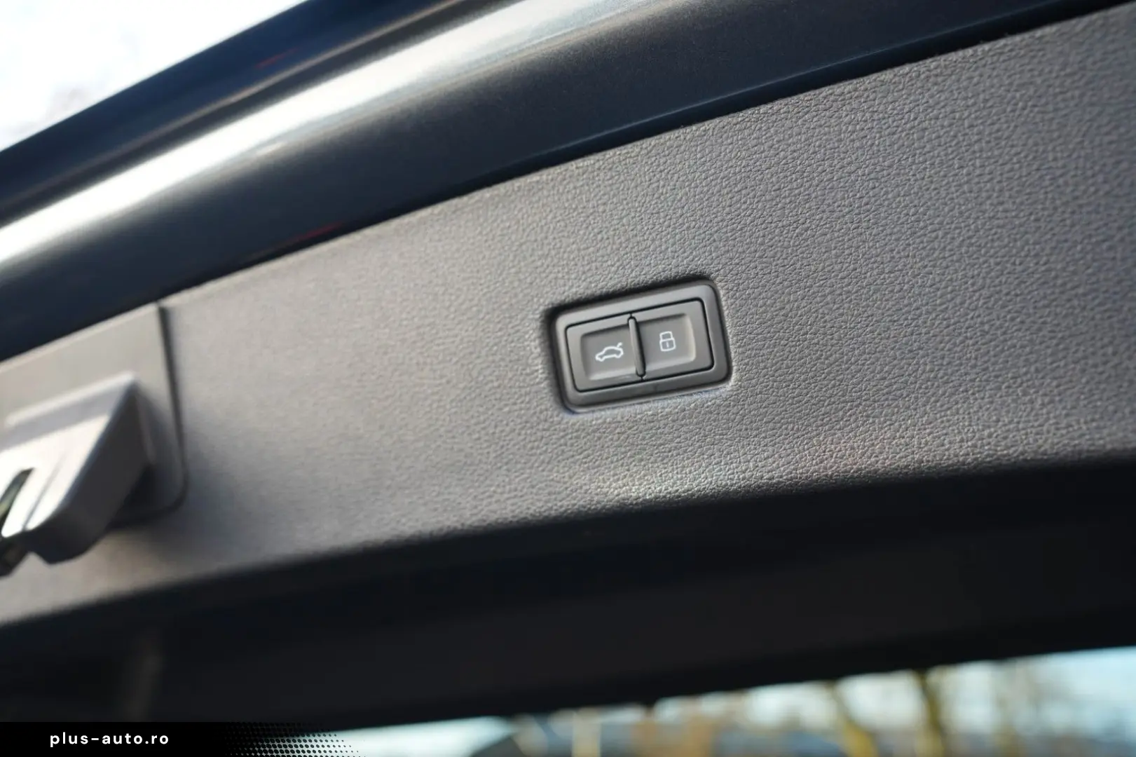 AUDI RS Q8 4.0 TFSI quattro CARBON EXCLUSIVE NIGHTVIS