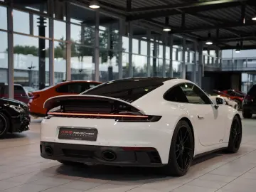 PORSCHE 911 (992) Carrera GTS  918 Sitze Carbondach  1.H