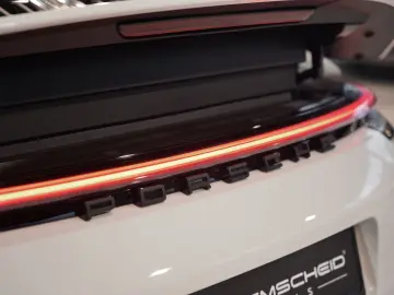 PORSCHE 911 (992) Carrera GTS  918 Sitze Carbondach  1.H