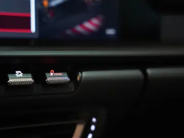 PORSCHE 911 (992) Carrera GTS  918 Sitze Carbondach  1.H