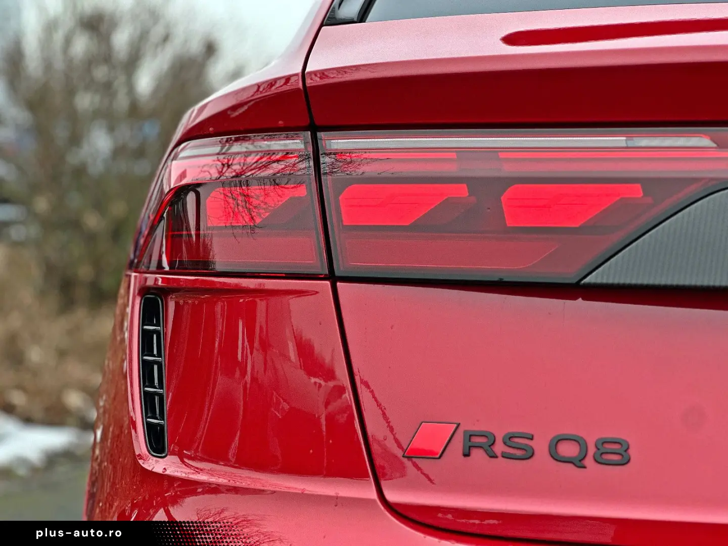 AUDI RSQ8 performance 2xCARBON KERAMIK HUD NIGHT OLED