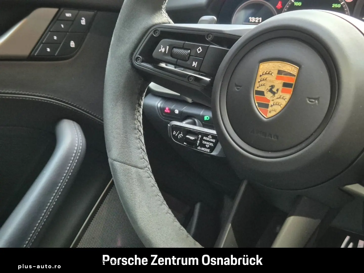 PORSCHE 992 (911) Turbo 50 Jahre Glasdach Burmester Inno