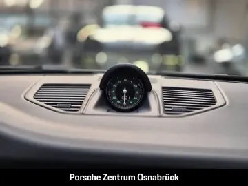 PORSCHE 992 (911) Turbo 50 Jahre Glasdach Burmester Inno