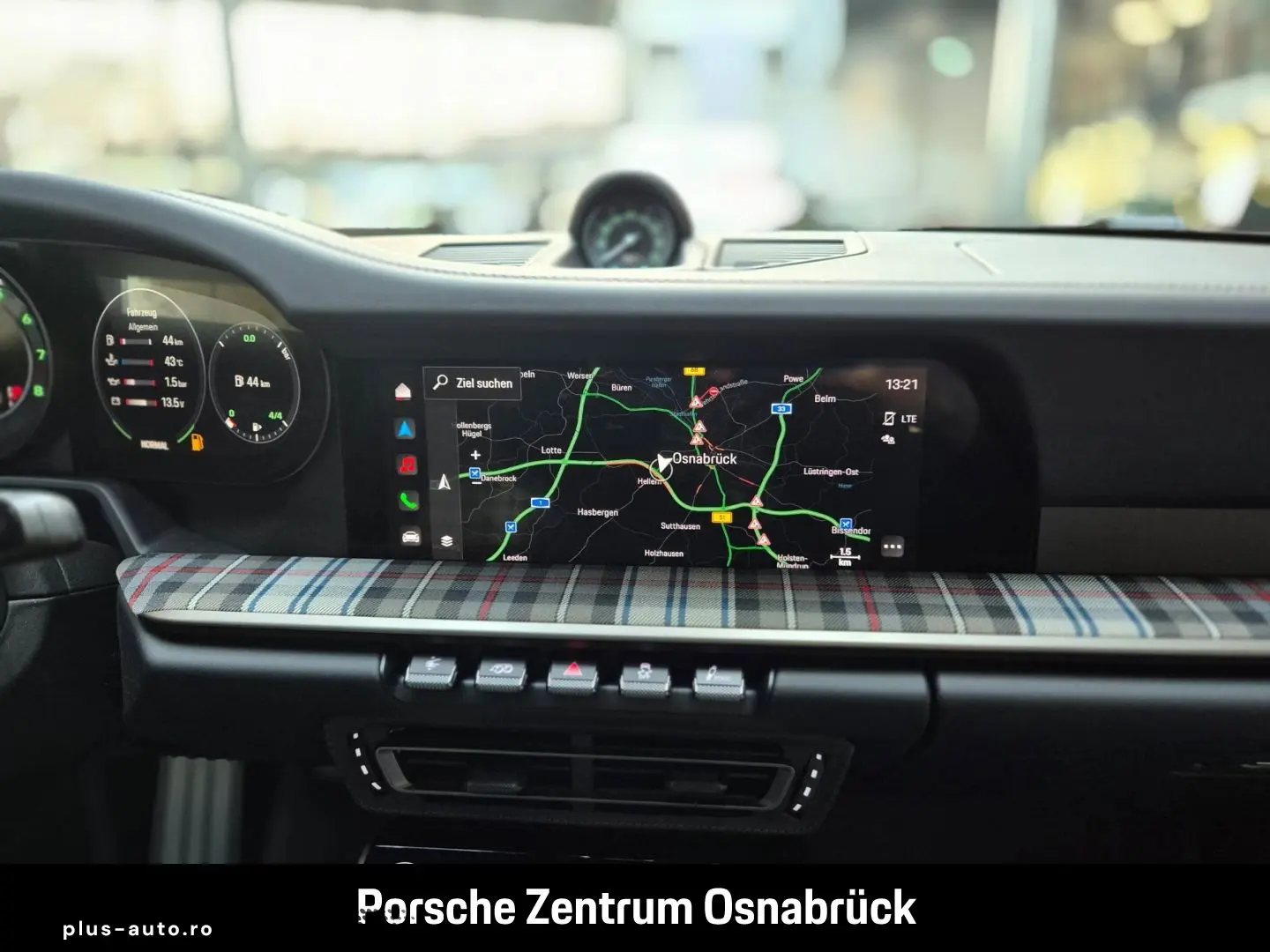 PORSCHE 992 (911) Turbo 50 Jahre Glasdach Burmester Inno