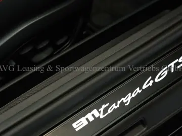 PORSCHE 992 911 Targa 4 GTS 9'KM DT 1.HD CARBON MATRIX