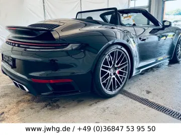 PORSCHE 911 Turbo Cabrio 1. HAND UNFALLFREI BOSE PASM