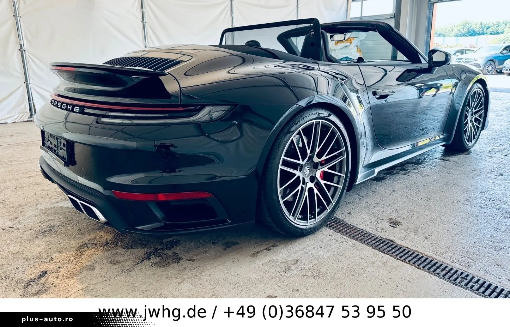 PORSCHE 911 Turbo Cabrio 1. HAND UNFALLFREI BOSE PASM