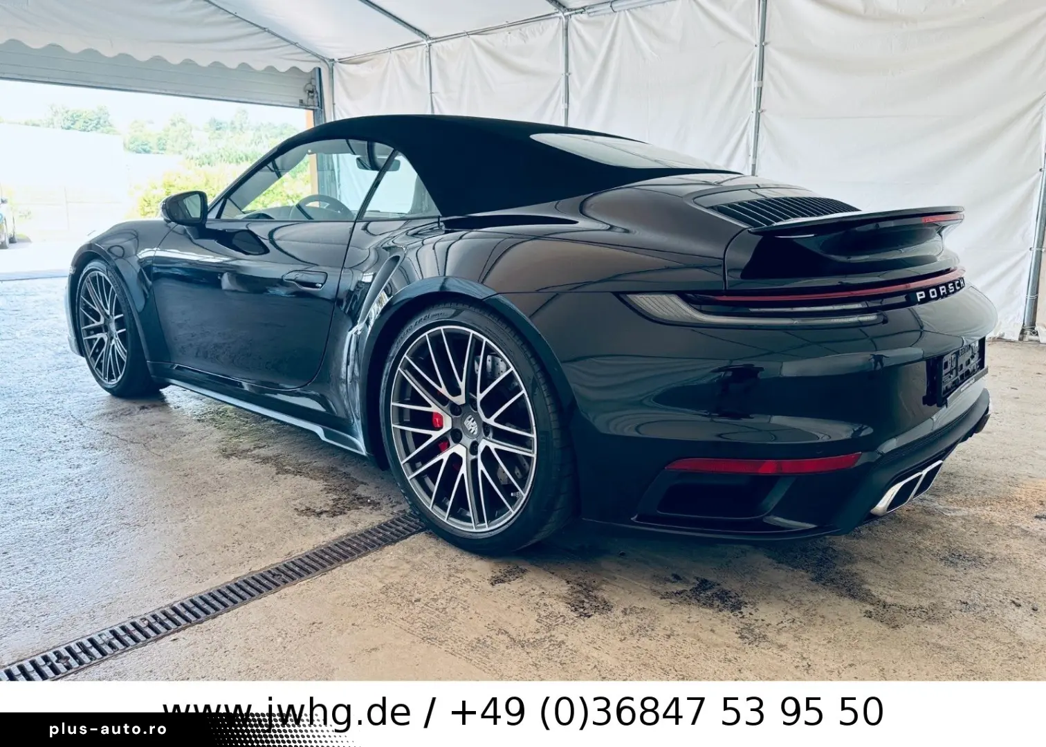 PORSCHE 911 Turbo Cabrio 1. HAND UNFALLFREI BOSE PASM