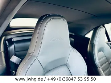 PORSCHE 911 Turbo Cabrio 1. HAND UNFALLFREI BOSE PASM