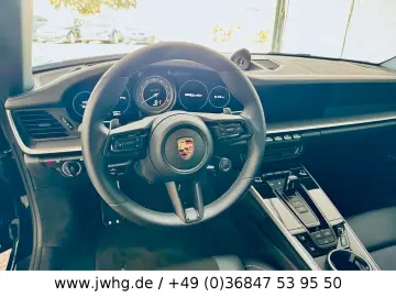 PORSCHE 911 Turbo Cabrio 1. HAND UNFALLFREI BOSE PASM