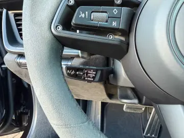 PORSCHE 911 992 Carrera GTS 18WEGE BOSE LIFT SCHIEBEDACH