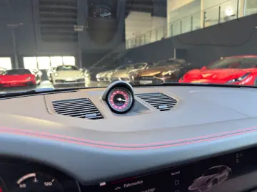 PORSCHE 911 992 Carrera GTS 18WEGE BOSE LIFT SCHIEBEDACH