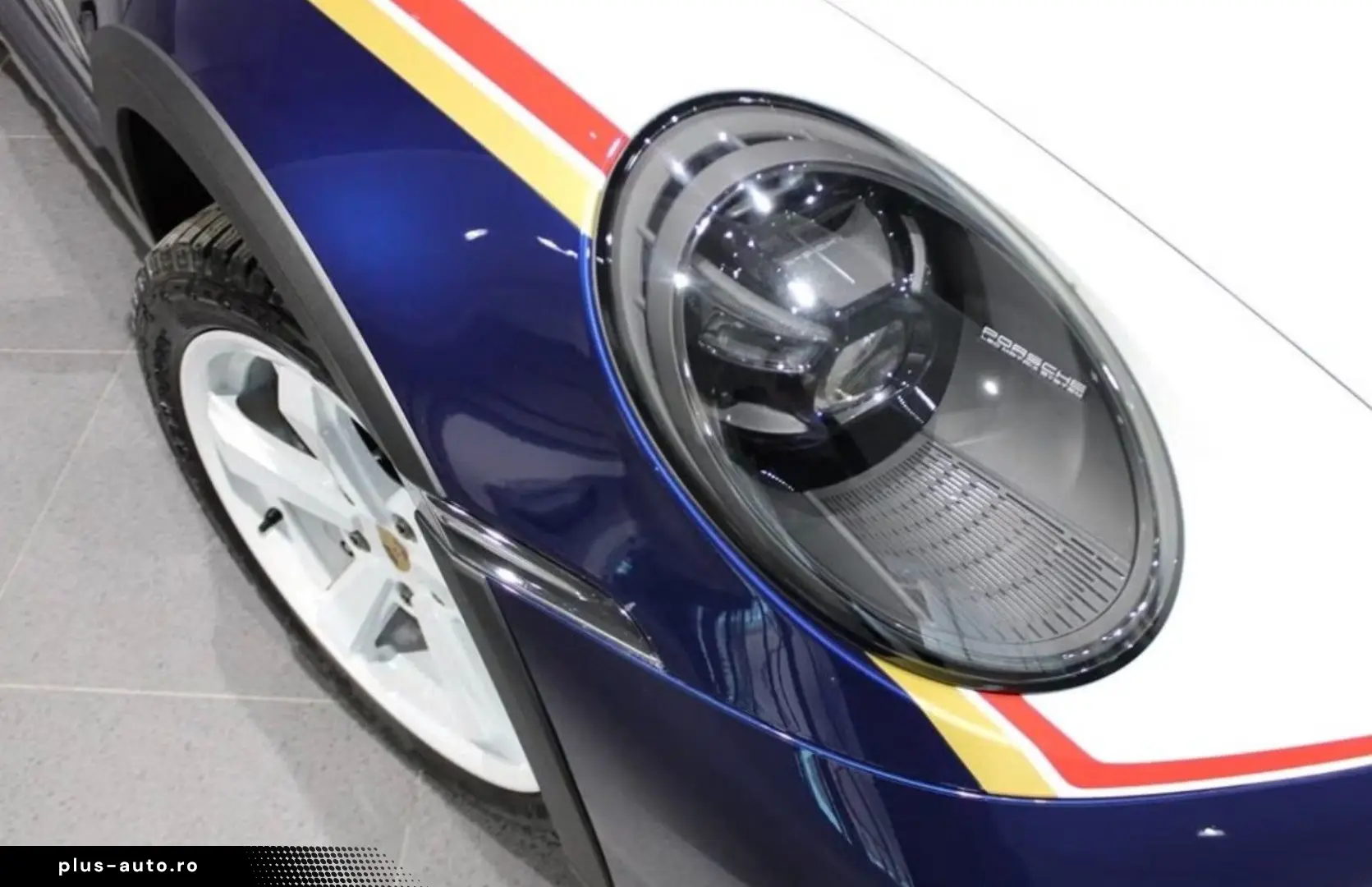 PORSCHE 911 992 Dakar