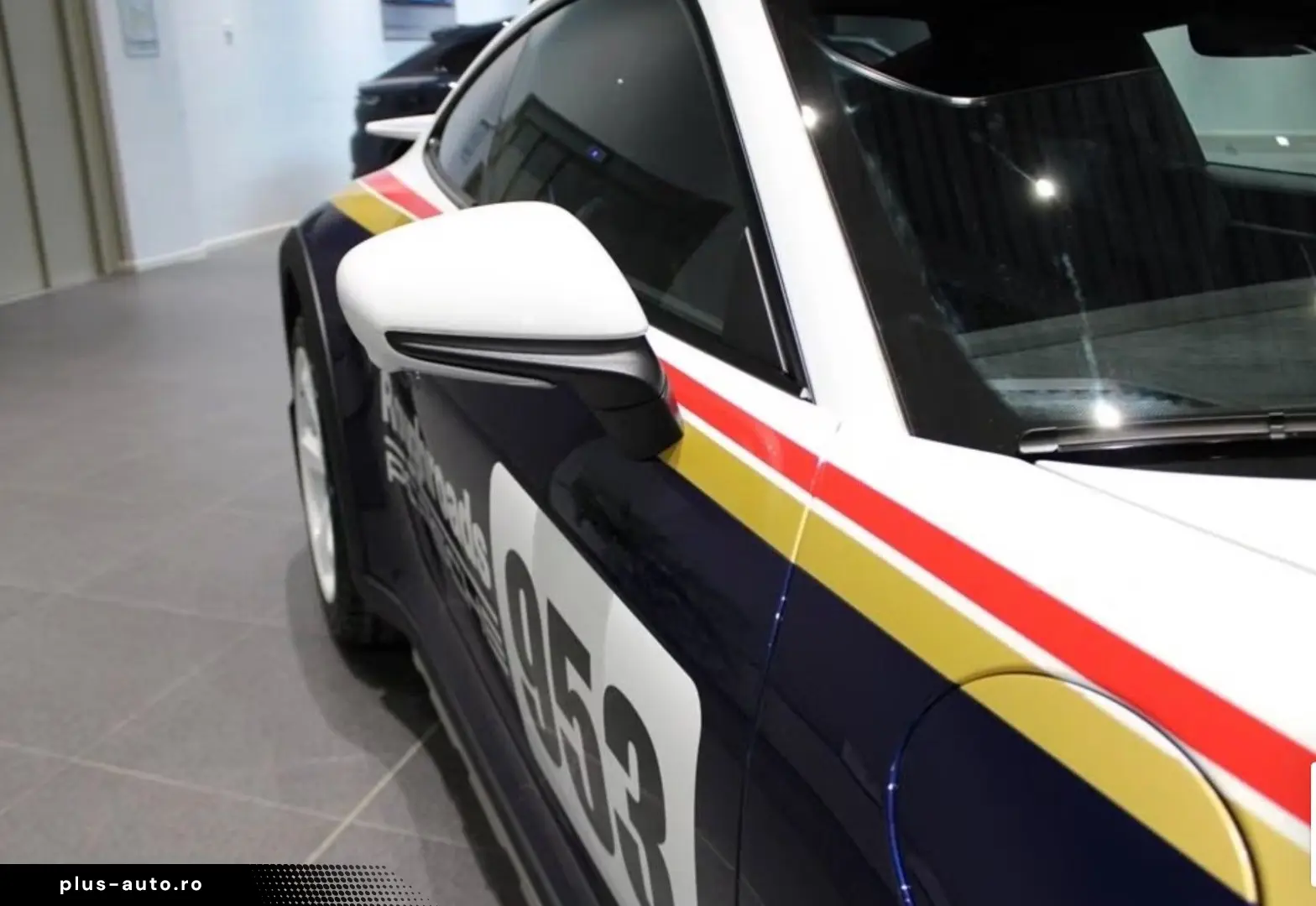 PORSCHE 911 992 Dakar