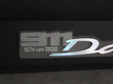 PORSCHE 911 992 Dakar