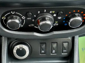 DACIA DUSTER 2016 4X4