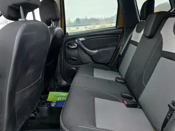 DACIA DUSTER 2016 4X4