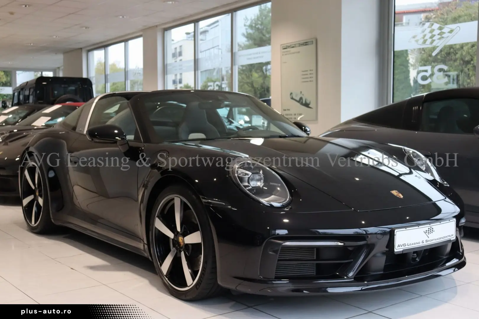 PORSCHE 992 911 Targa 4S Heritage Pepita SportDesign 1HD