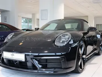 PORSCHE 992 911 Targa 4S Heritage Pepita SportDesign 1HD